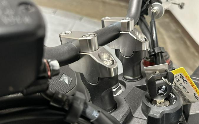 2026 Honda CB750 Hornet E-Clutch