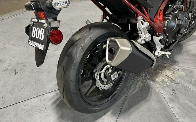 2026 Honda CB750 Hornet E-Clutch