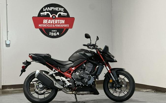 2026 Honda CB750 Hornet E-Clutch