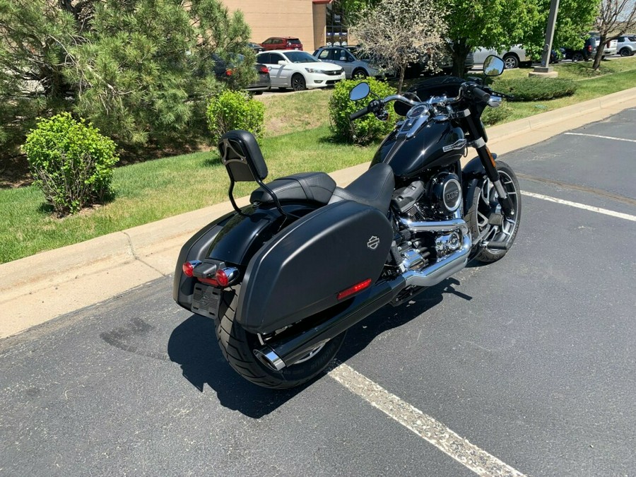 2019 Harley-Davidson Sport Glide Vivid Black