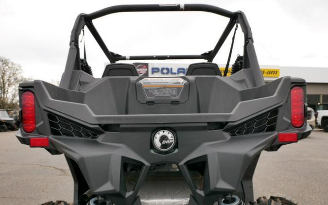 2025 Can-Am Maverick Trail DPS 700