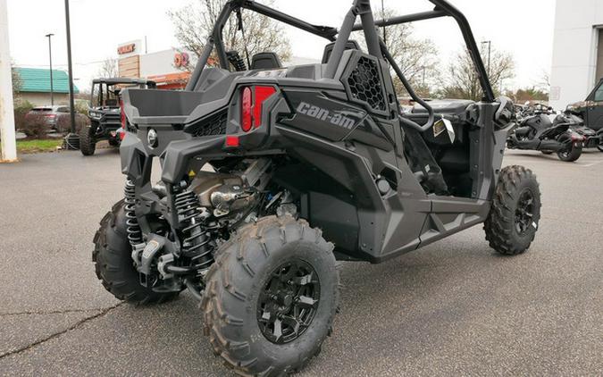 2025 Can-Am Maverick Trail DPS 700