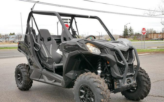 2025 Can-Am Maverick Trail DPS 700