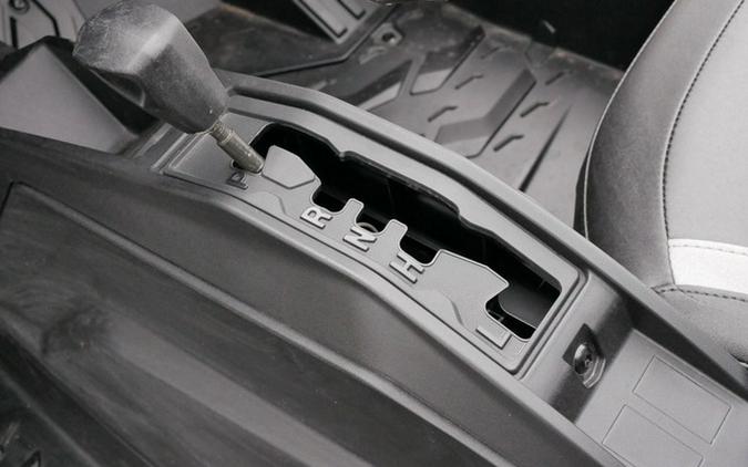 2025 Can-Am Maverick Trail DPS 700