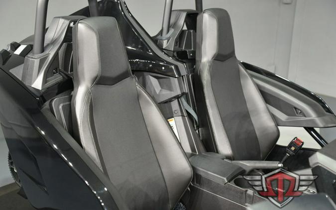2025 Polaris Slingshot SLINGSHOT SL Autodrive Jet Black