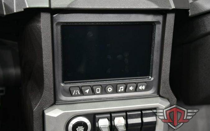 2025 Polaris Slingshot SLINGSHOT SL Autodrive Jet Black