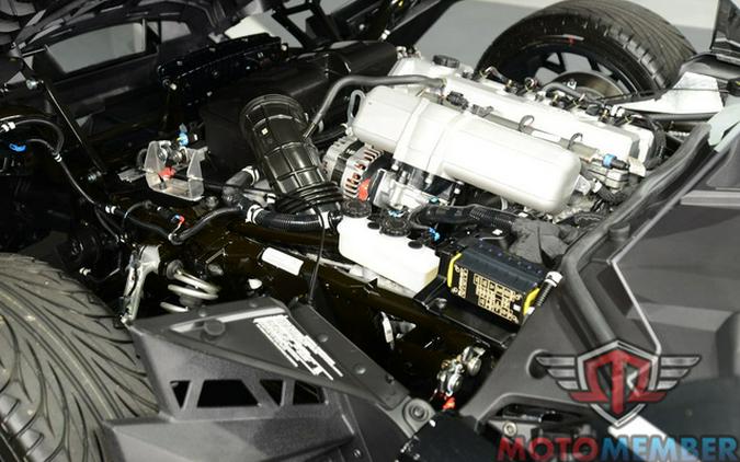 2025 Polaris Slingshot SLINGSHOT SL Autodrive Jet Black