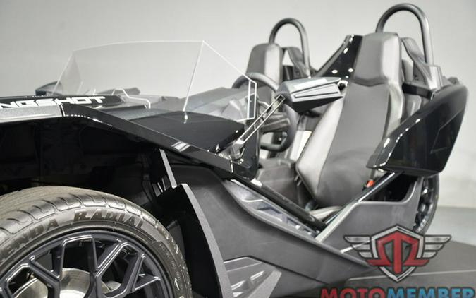 2025 Polaris Slingshot SLINGSHOT SL Autodrive Jet Black