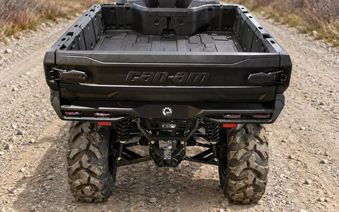 New 2026 Can-Am OUT MAX 700 DPS 6X6