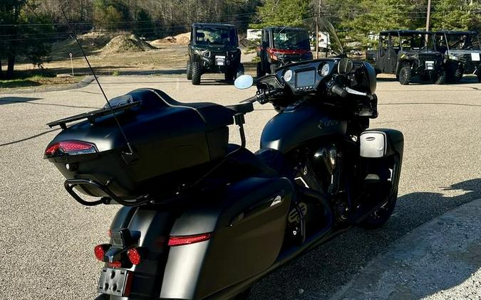 2025 Indian Motorcycle® Roadmaster® PowerPlus Dark Horse® Black Smoke