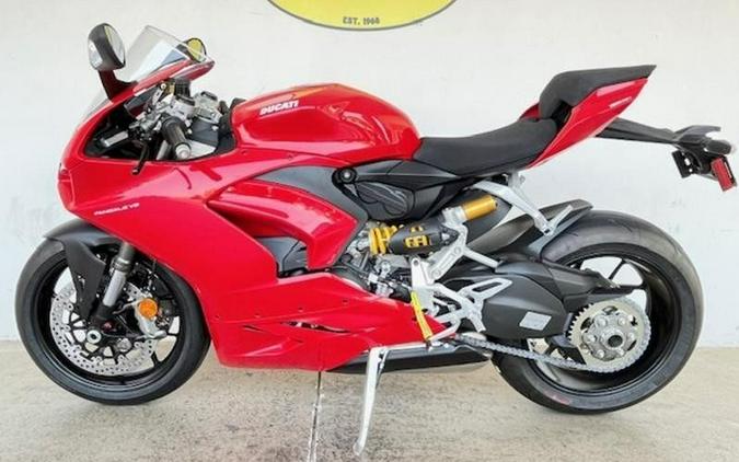 New 2025 Ducati PANIGALE V2