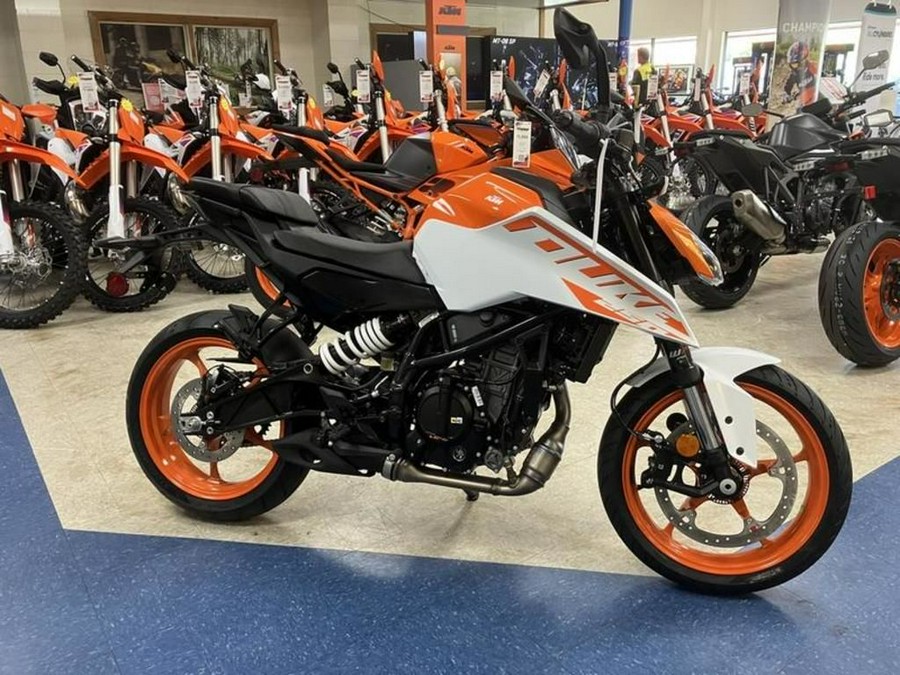2024 KTM 250 Duke