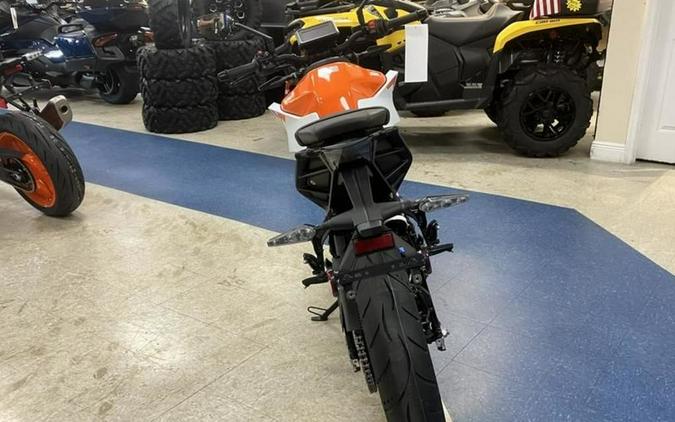 2024 KTM 250 Duke