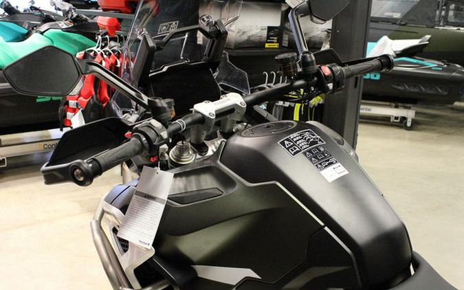 2024 Triumph Tiger 1200 Rally Explorer Matt Khaki Green