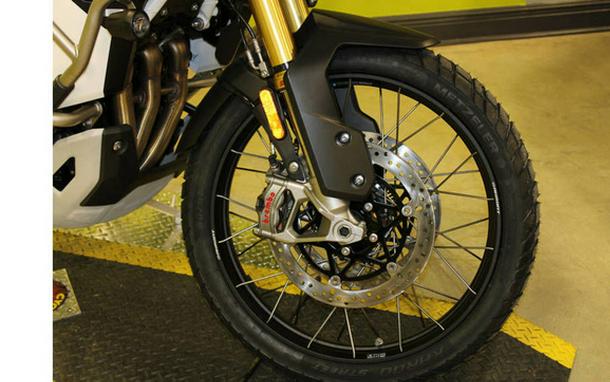 2024 Triumph Tiger 1200 Rally Explorer Matt Khaki Green