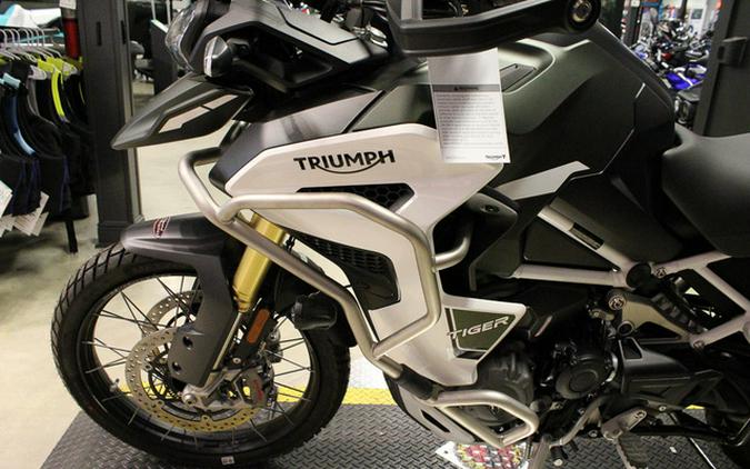 2024 Triumph Tiger 1200 Rally Explorer Matt Khaki Green