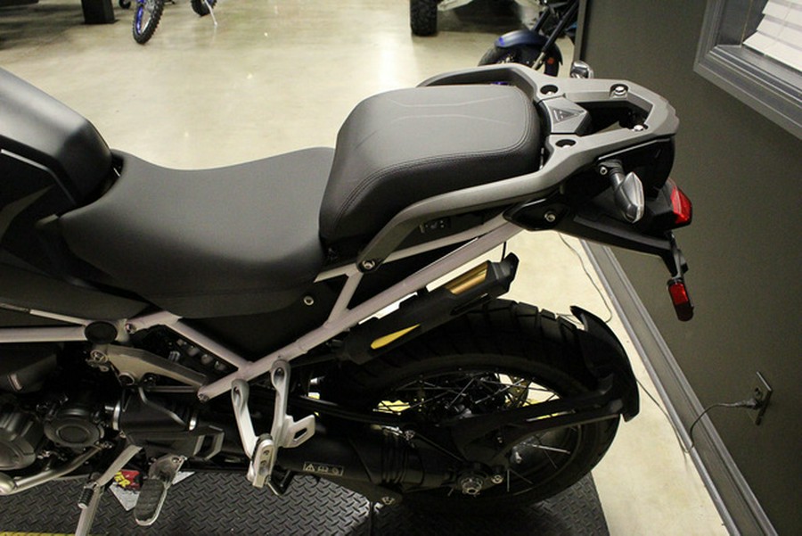 2024 Triumph Tiger 1200 Rally Explorer Matt Khaki Green
