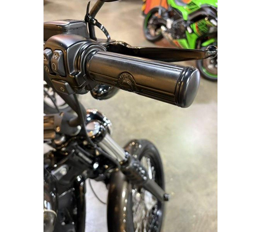 2020 Harley-Davidson® FXBB - Softail® Street Bob®