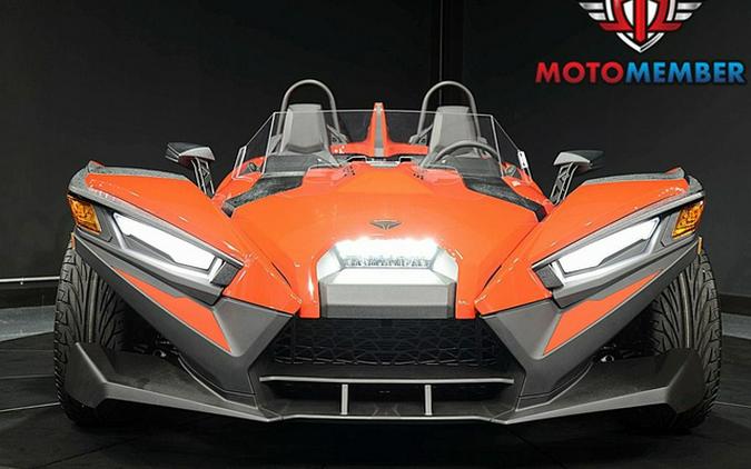 2025 Polaris Slingshot SLINGSHOT S Autodrive Slingshot Red
