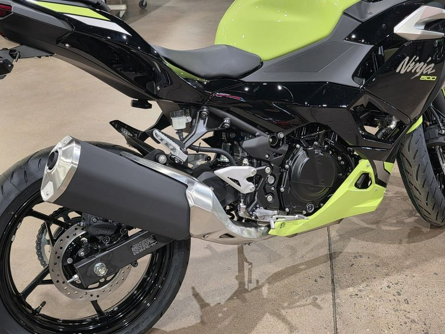2026 Kawasaki Ninja® 500 ABS