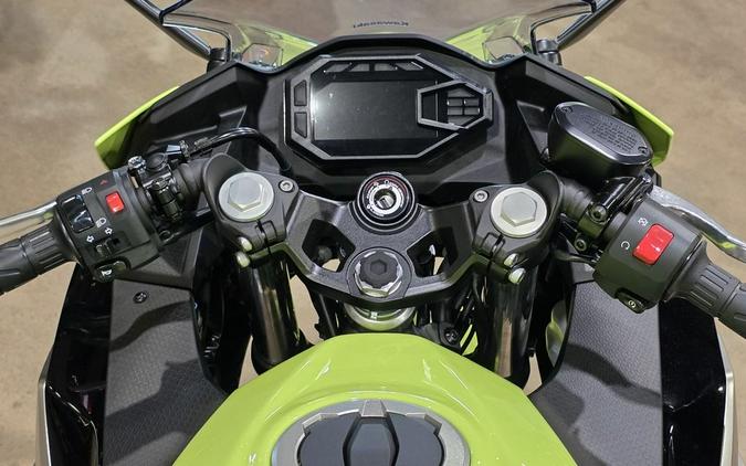 2026 Kawasaki Ninja® 500 ABS