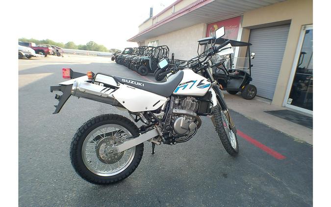 2026 DR 650S - Suzuki