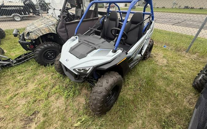 2026 Polaris RZR 200 EFI