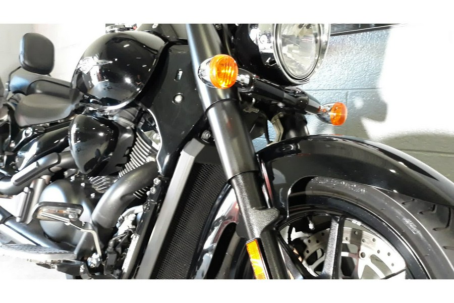 2014 BOULEVARD C90 B.O.S.S - Suzuki
