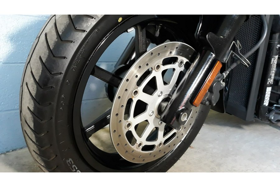 2014 BOULEVARD C90 B.O.S.S - Suzuki