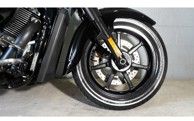 2014 BOULEVARD C90 B.O.S.S - Suzuki