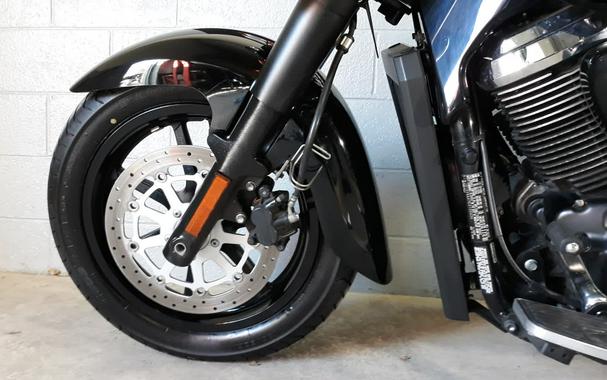 2014 BOULEVARD C90 B.O.S.S - Suzuki