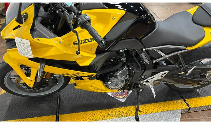 2024 GSX-8R - Suzuki