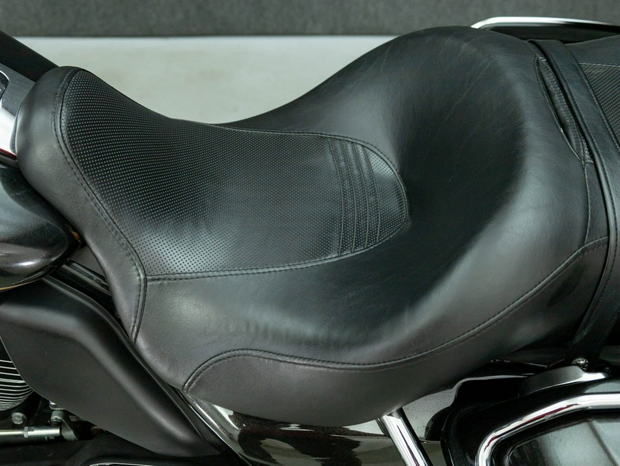 2016 HARLEY DAVIDSON FLHTK ELECTRA GLIDE ULTRA LIMITED W/ABS