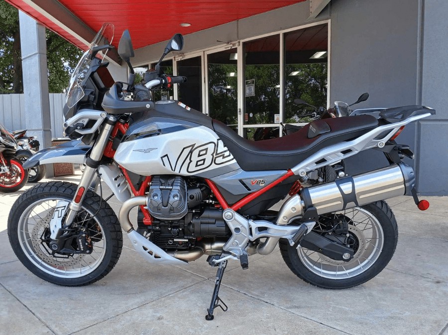 2025 Moto Guzzi V85