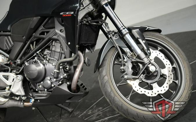 2025 Honda CB300R ABS