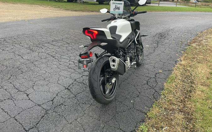 2026 CFMOTO NK 450 NEBULA WHITE