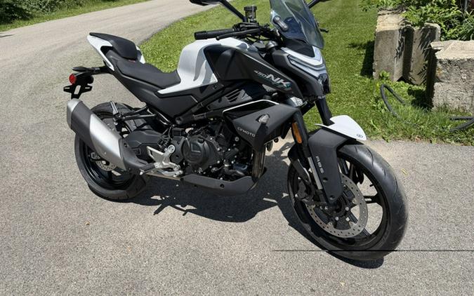 2026 CFMOTO NK 450 NEBULA WHITE