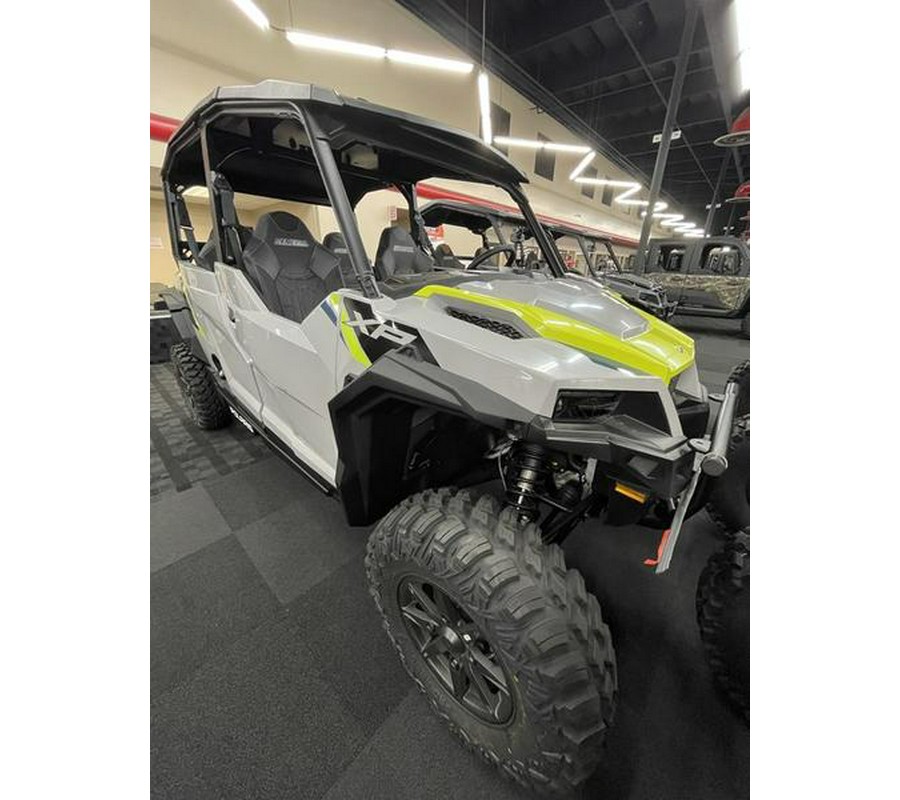 2024 Polaris® General XP 4 1000 Sport