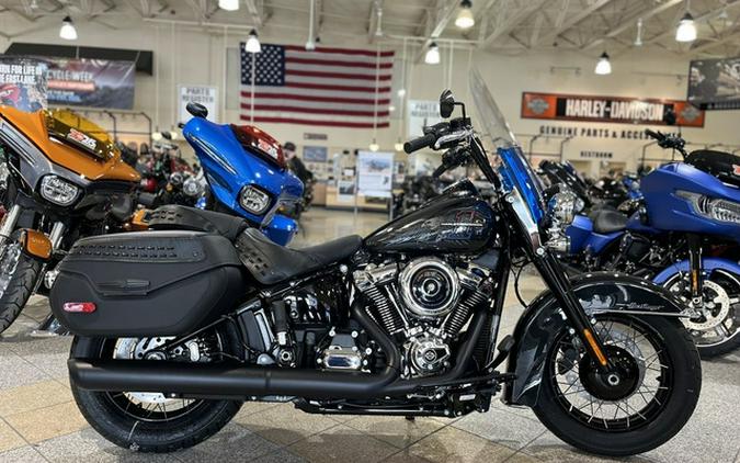 2026 Harley-Davidson Softail FLHC - Heritage Classic