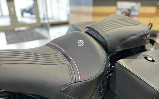 2026 Harley-Davidson Softail FLHC - Heritage Classic