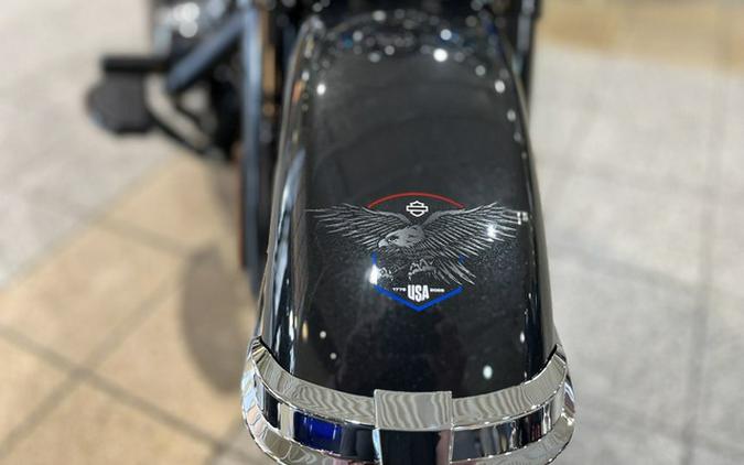 2026 Harley-Davidson Softail FLHC - Heritage Classic