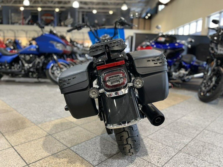 2026 Harley-Davidson Softail FLHC - Heritage Classic