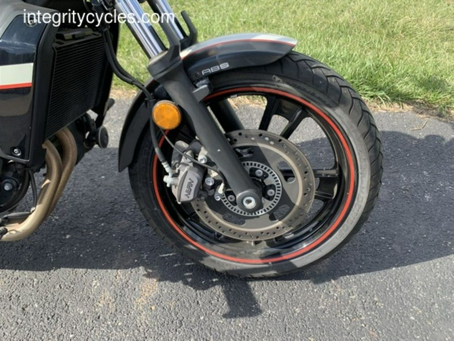 2017 Kawasaki Vulcan® S ABS