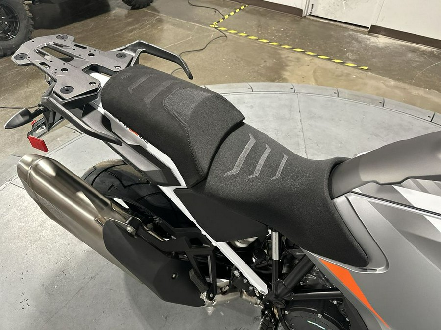 2024 KTM Super Adventure 1290 S