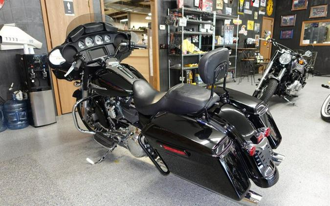 2017 Harley-Davidson Street Glide