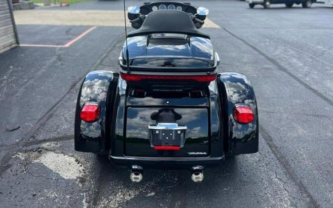 2024 Harley-Davidson® FLHTCUTG - Tri Glide® Ultra