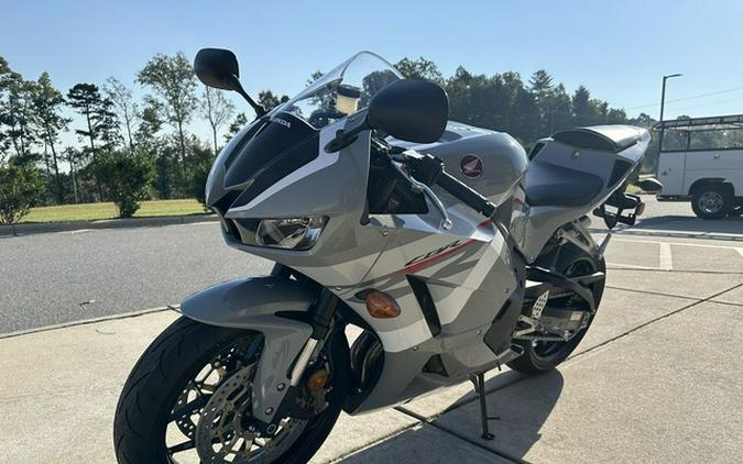 2026 Honda CBR600RR ABS