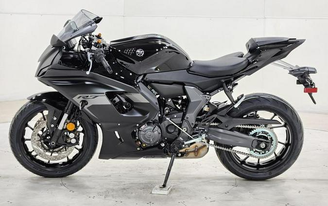 2025 Yamaha YZF-R7