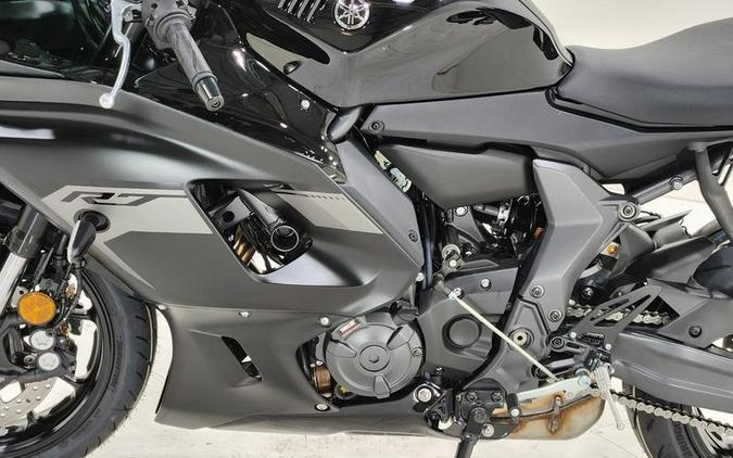 2025 Yamaha YZF-R7