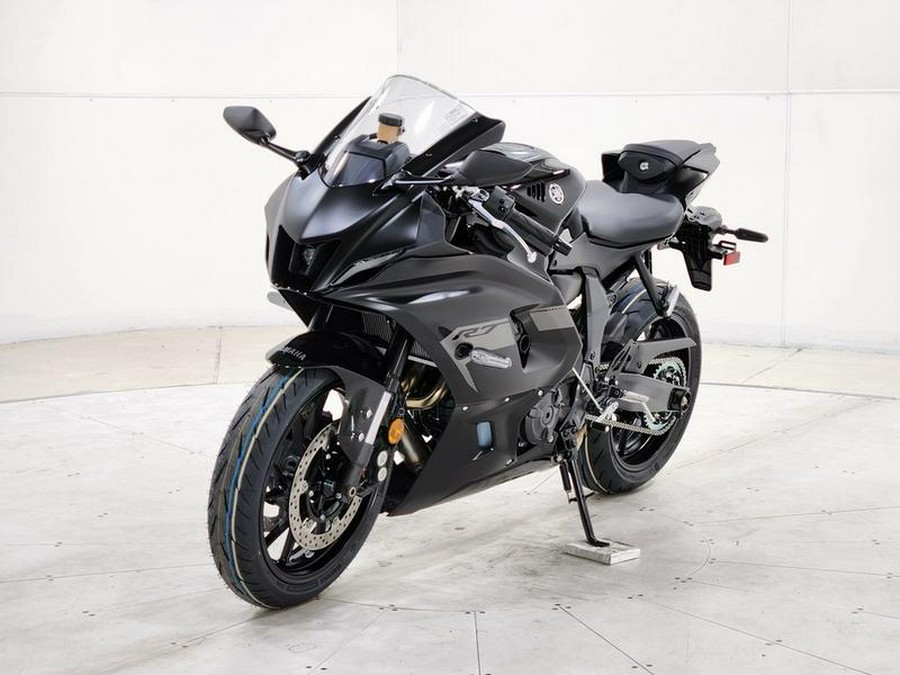 2025 Yamaha YZF-R7